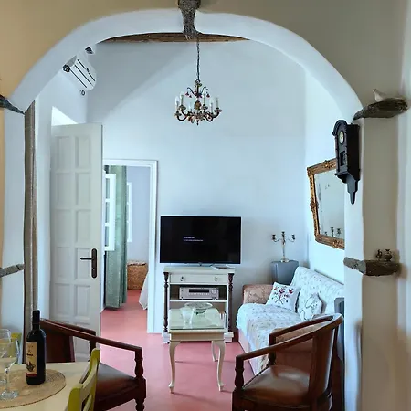 Vgena'S House In Dio Choria Villa Tinos Exterior photo