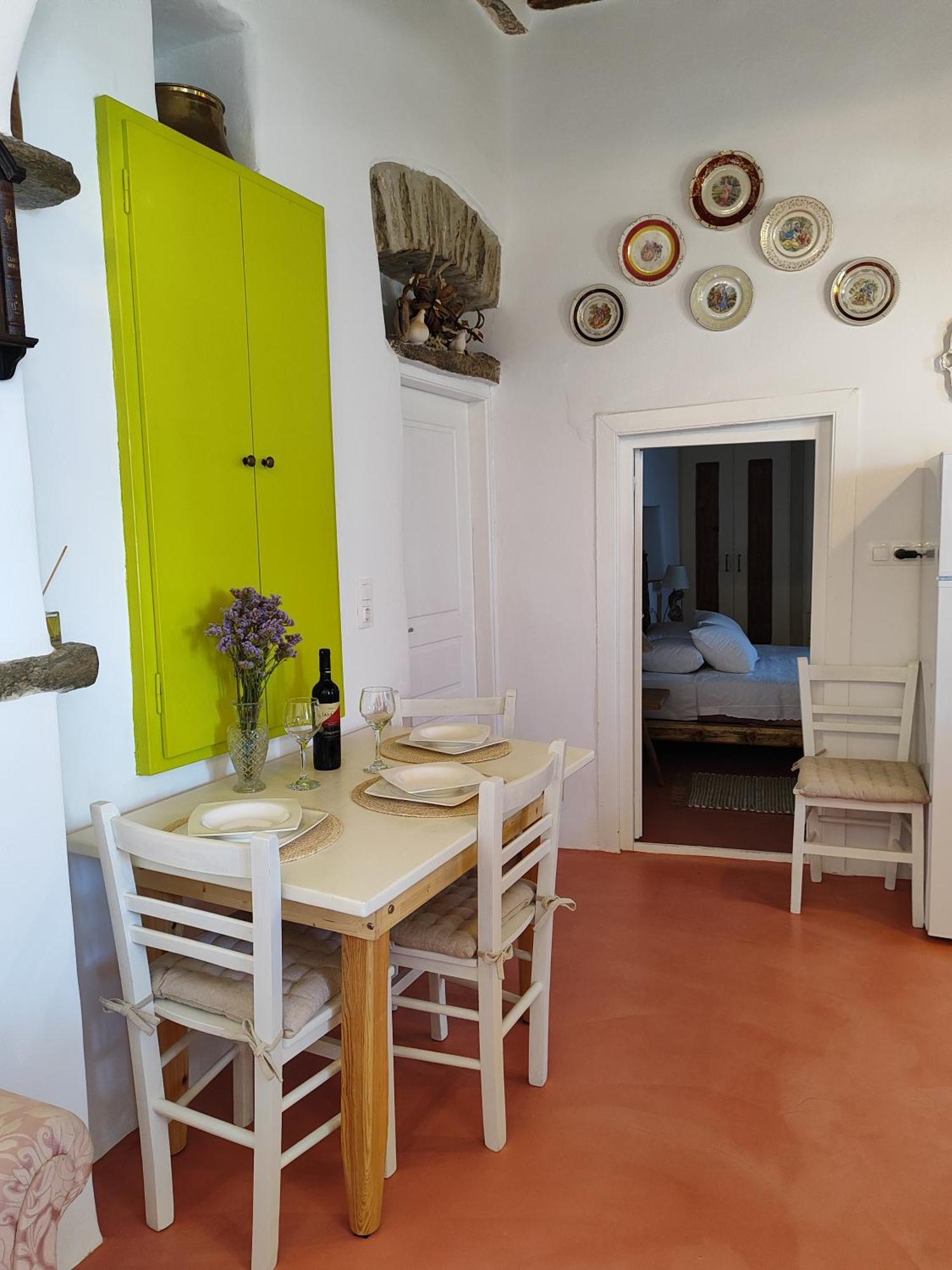 Vgena's House In Dio Choria Tínos